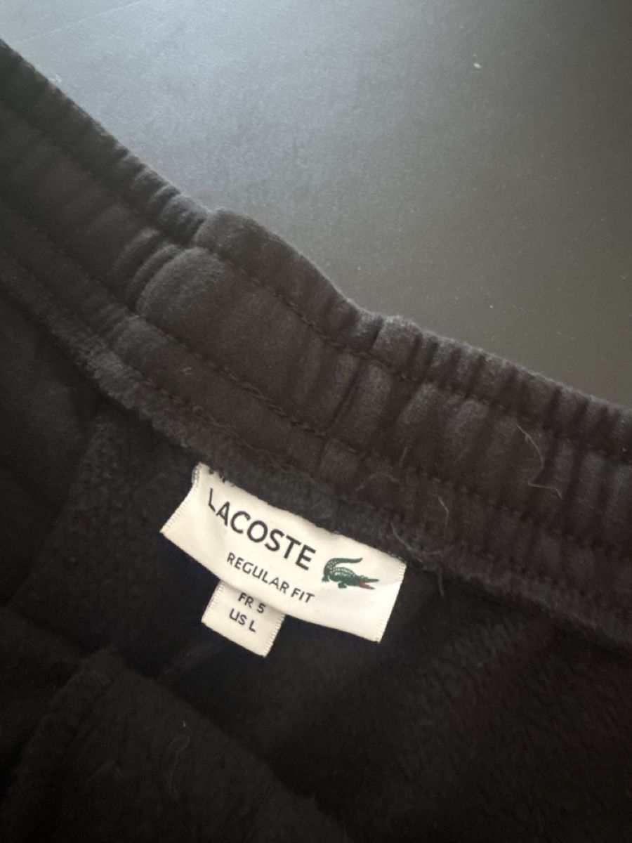 Lacoste Hosen: Lacoste Shorts Grösse L – Gebraucht aus Reichenburg von Timhoerler 1