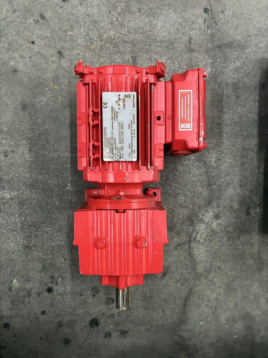 Sew-Eurodrive  Motori: Moteur SEW-Eurodrive – Usato da Sévaz venduto da noah_2711 1