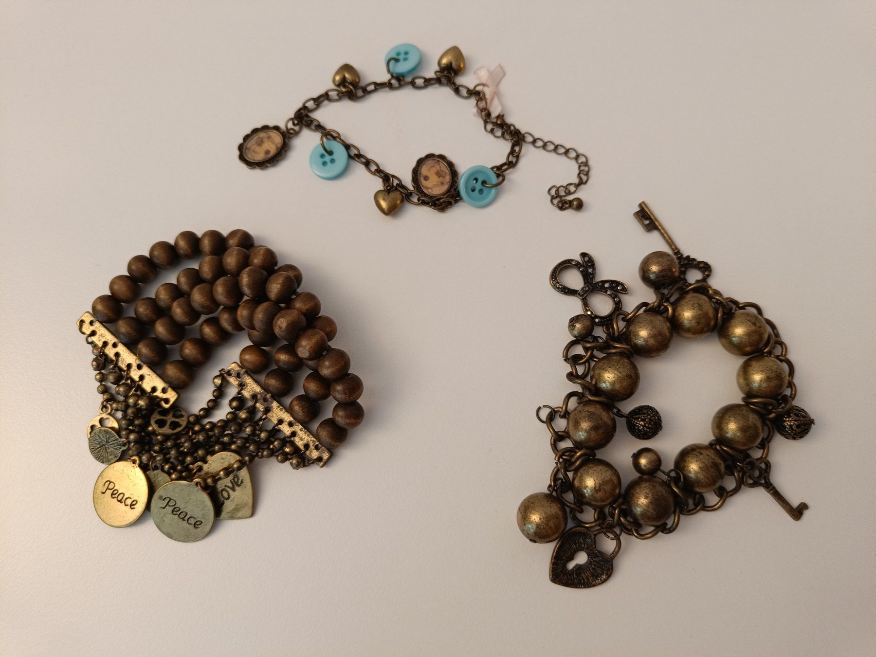 Bracciali & Braccialetti: 3er Set Modeschmuck Armbänder – Usato da Zürich venduto da Atelier.Second