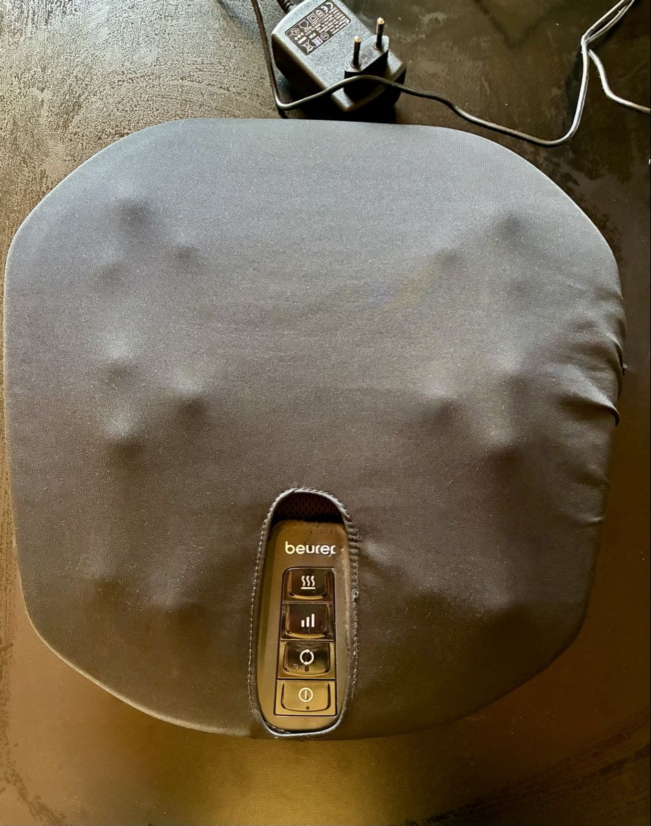 Beurer Dispositivi per massaggi: Shiatsu Fussmassagegerät – Usato da Kleinlützel venduto da Clearbam