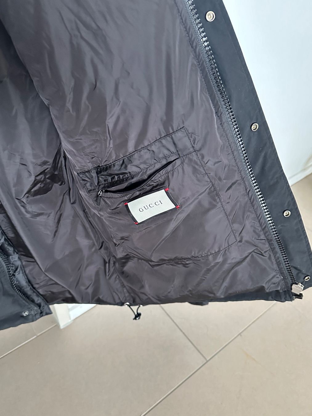 Giacche: Gucci Daunenjacke – Usato da Zürich venduto da SisterCarrie 2