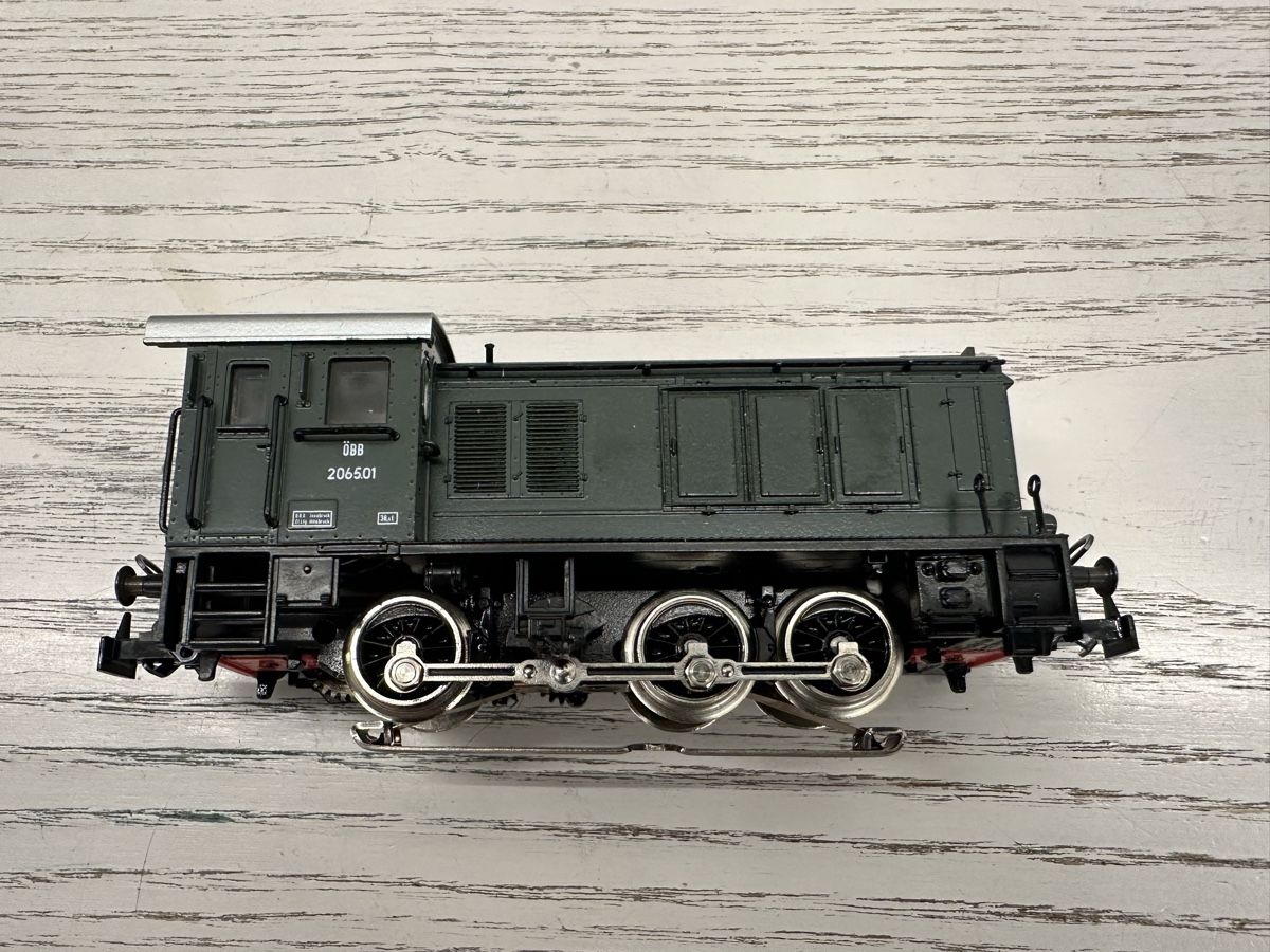 Märklin Modellini di ferrovie: Märklin 3139 ÖBB BR 2065 – Usato da Lupsingen venduto da New-Haven 3