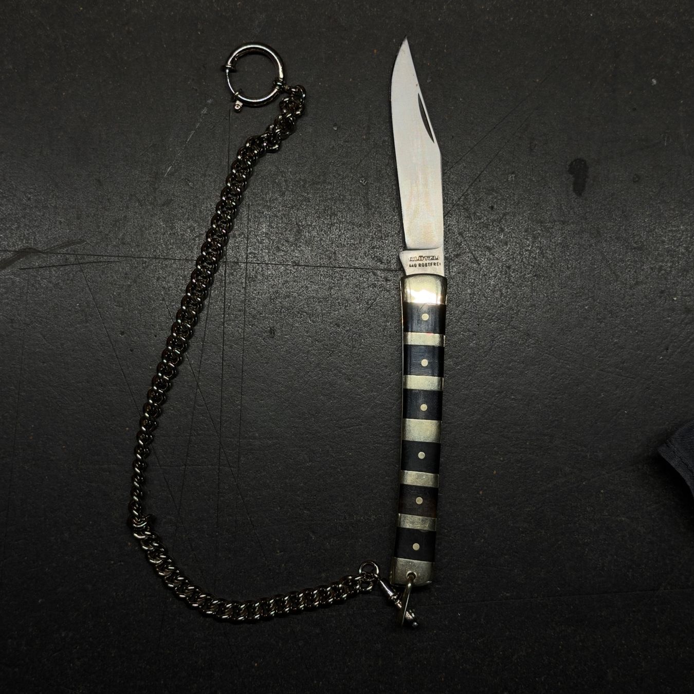 Klötzli Taschenmesser: Taschenmesser Klötzli mit Kette – Gebraucht aus Heimenschwand von rialto1968 3