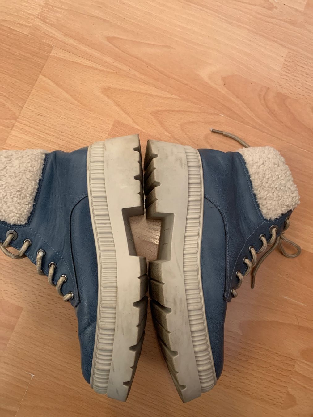 Cooper Scarpe da donna: Chaussures montantes Lee Cooper p. 38 – Usato da MEYRIN venduto da Gwendo10 1