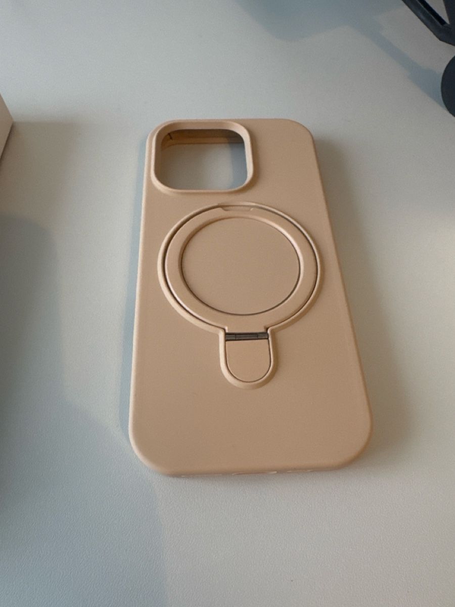 Apple Coques & Protection écran: Iphone 16 Pro case – Neuf avec emballage d'origine à Winterthur par emr_8ztk