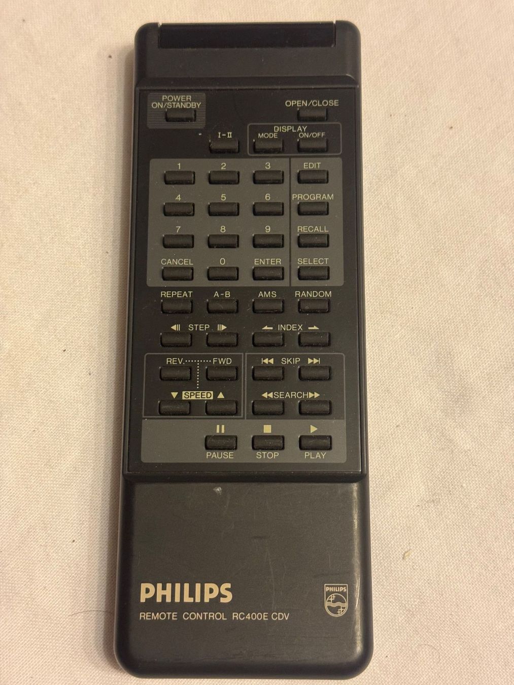 Telecomandi: Télécommande Philips RC400E CDV d'occasion (62) – Usato da la Chaux-de-Fonds venduto da Lampe