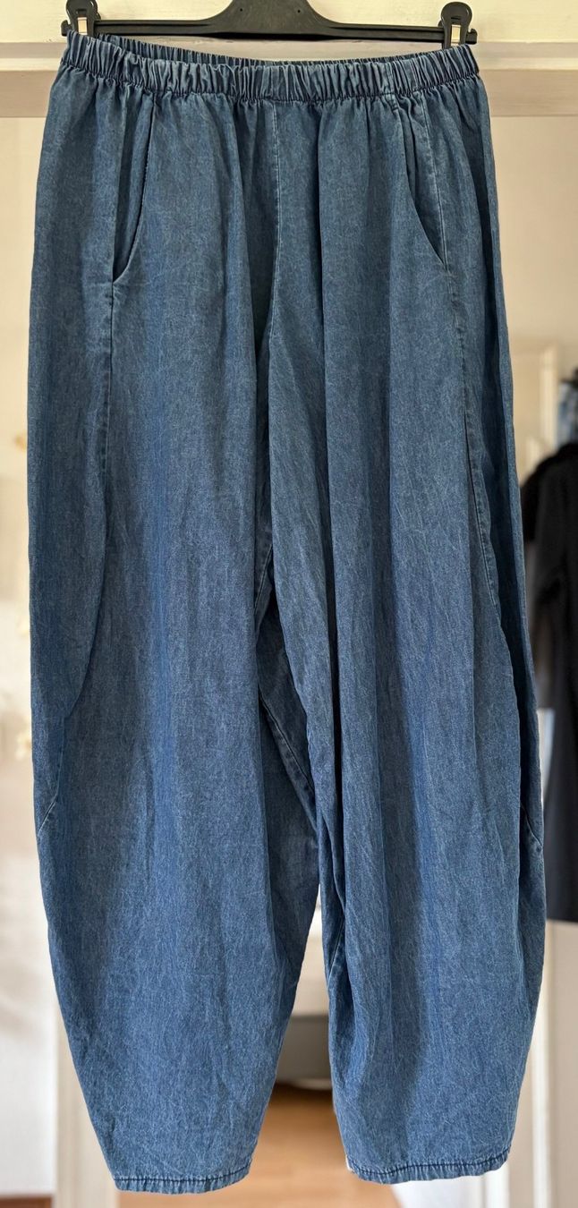 Pantaloni: PANTALONS EFFET DENIM!! M – Nuovo e nell'imballaggio originale da Locarno venduto da NicoNion