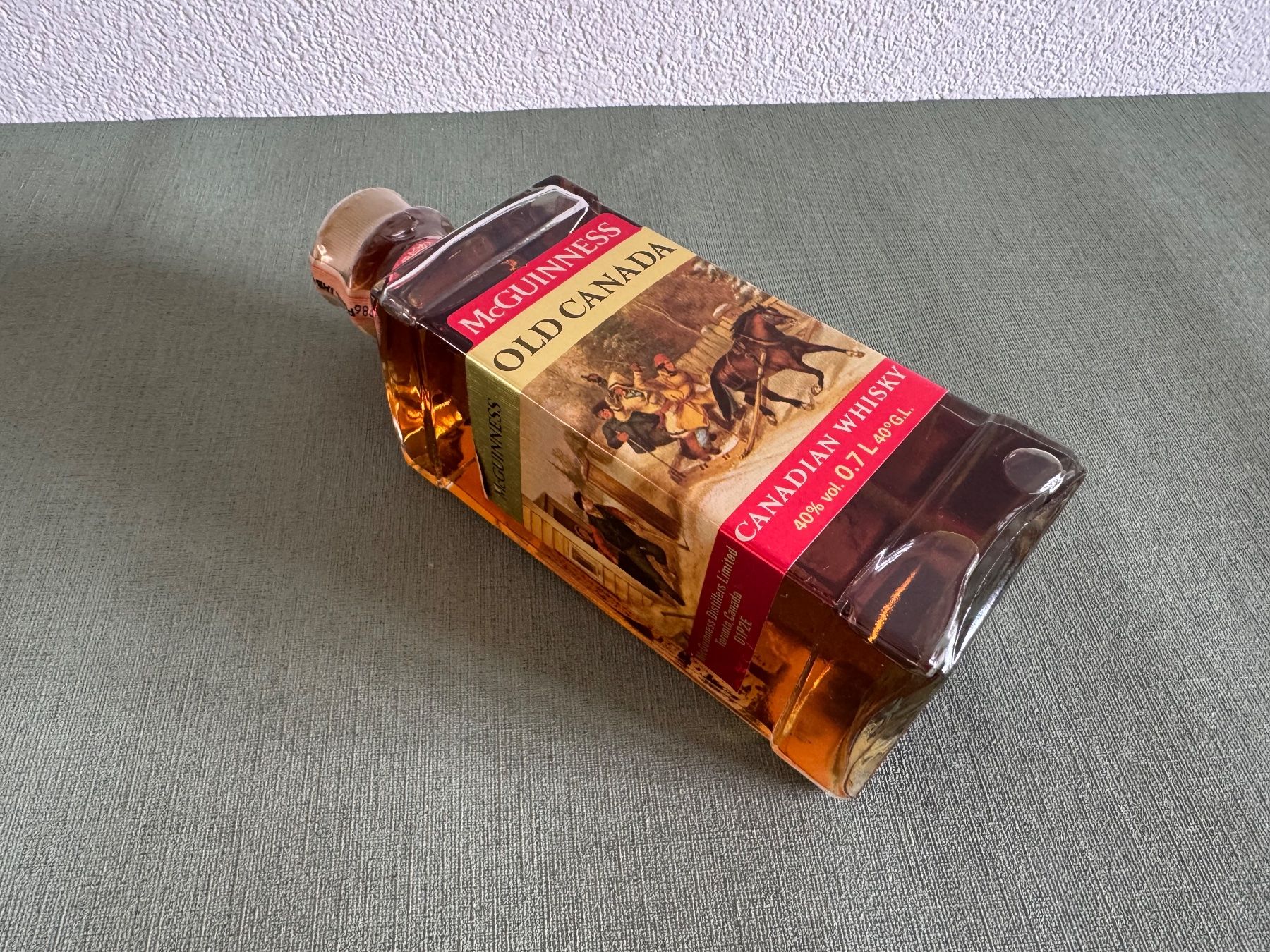Spirituosen: Mc Guinness Old Canada Whisky von ca 1980 – Gebraucht aus Frauenfeld von lona05 5