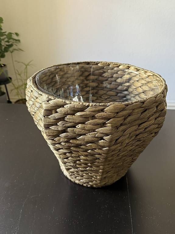 Vasi per fiori: IKEA DRUVFLÄDER Übertopf 24cm – Usato da Basel venduto da Klingelbergstrasse 1