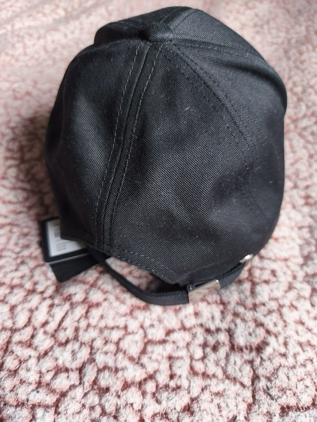 Armani Autres vêtements femmes: Cap EA7 Emporio Armani Black with tag adjustable – Neuf avec emballage d'origine à Merenschwand par kri_rj6t 1