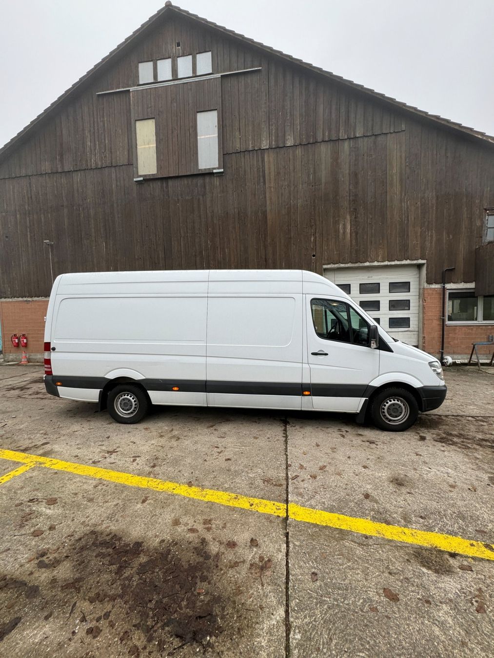 Mercedes-Benz Nutzfahrzeuge: Mercedes Sprinter zu vermieten – Gebraucht aus Uster von alusi94 1