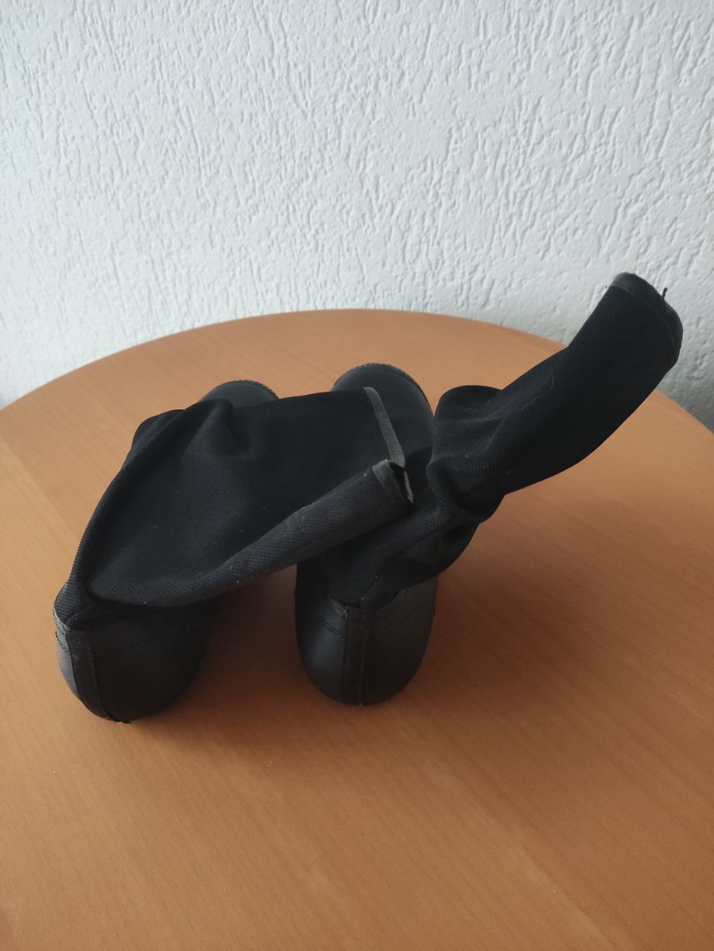 Lacoste Scarpe da donna: Stiefel la coste 38 – Usato da Münchenbuchsee venduto da Cori1968 2