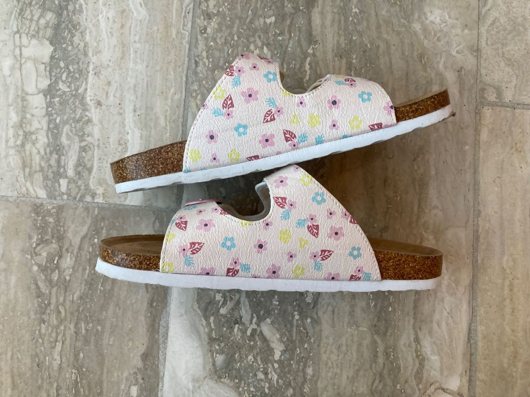 Graceland Scarpe per ragazze: Finken / Hausschuh / Pantolette Gr. 36 – Usato da Aetingen venduto da Nadinsky 1