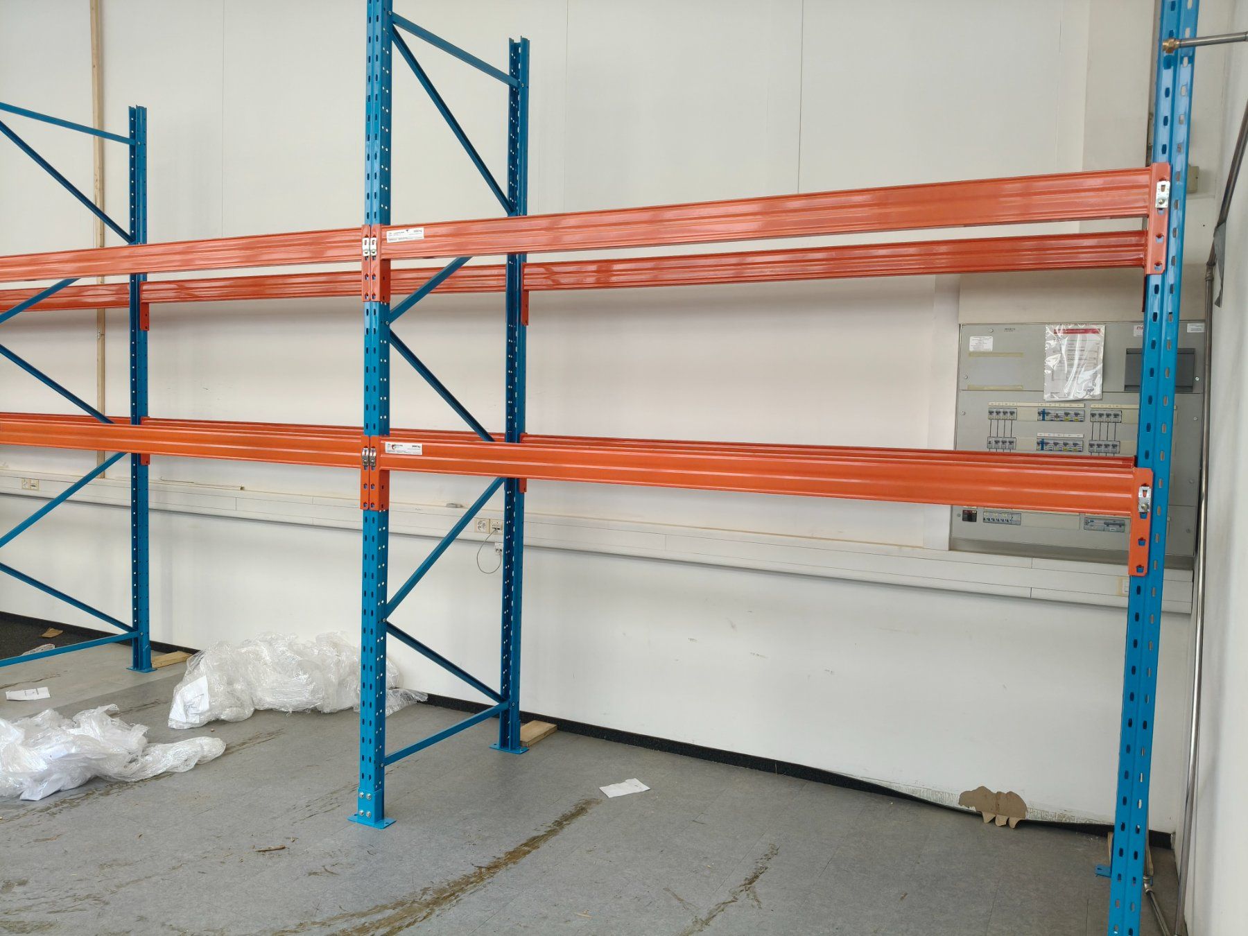 Scaffali: Hochregal System Blau Orange Stahl Gebraucht – Usato da Kriens venduto da DrogerieMarkt24 1