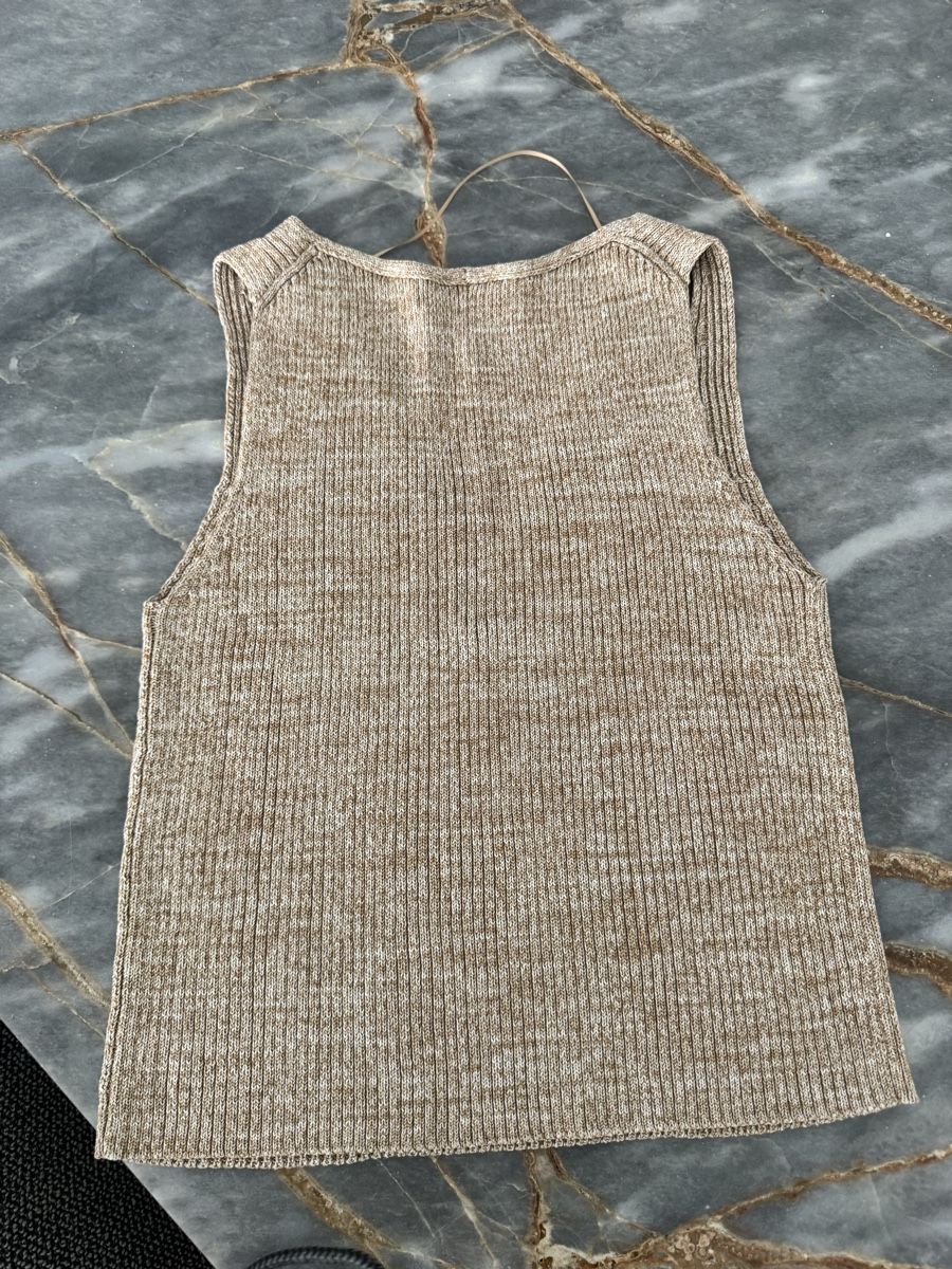 Hugo Boss Top: Hugo boss  – Nuovo (secondo la descrizione) da cadempino venduto da fio_cbt9 3