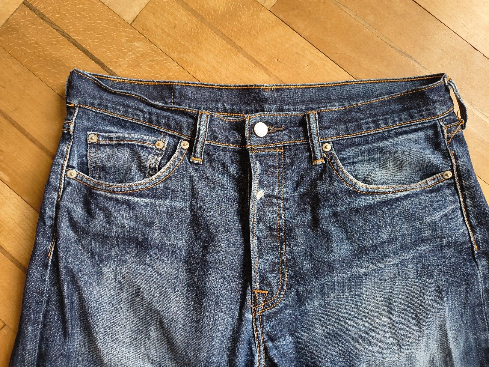 Levi's Jeans: Levi Jeans W34 L30 – Usato da Bern venduto da jkn_mw8c 2