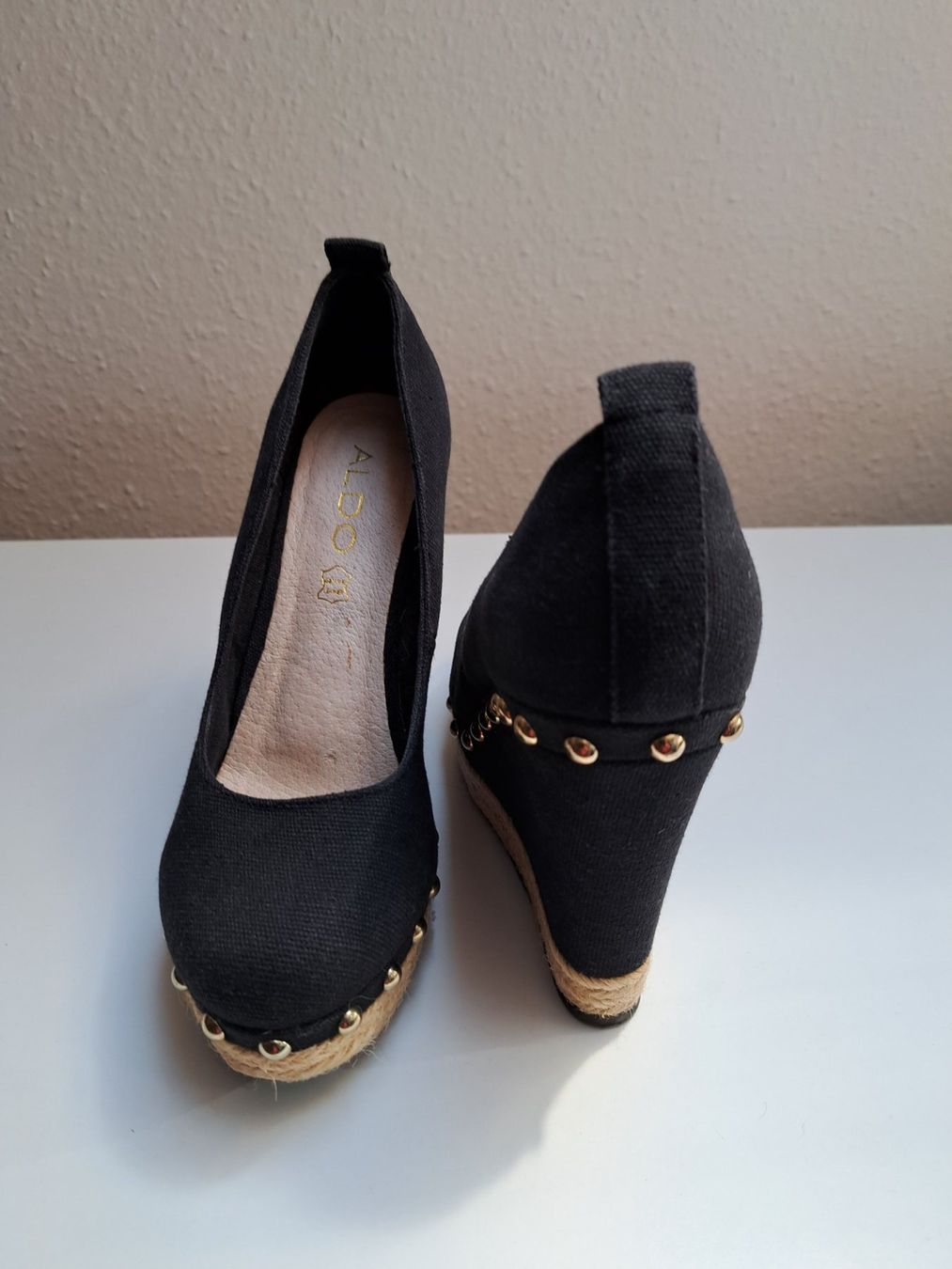 Alexander Mcqueen Scarpe da donna: Pumps mit Keilabsatz Gr.37 – Nuovo (secondo la descrizione) da Gommiswald venduto da Cyndi5 2