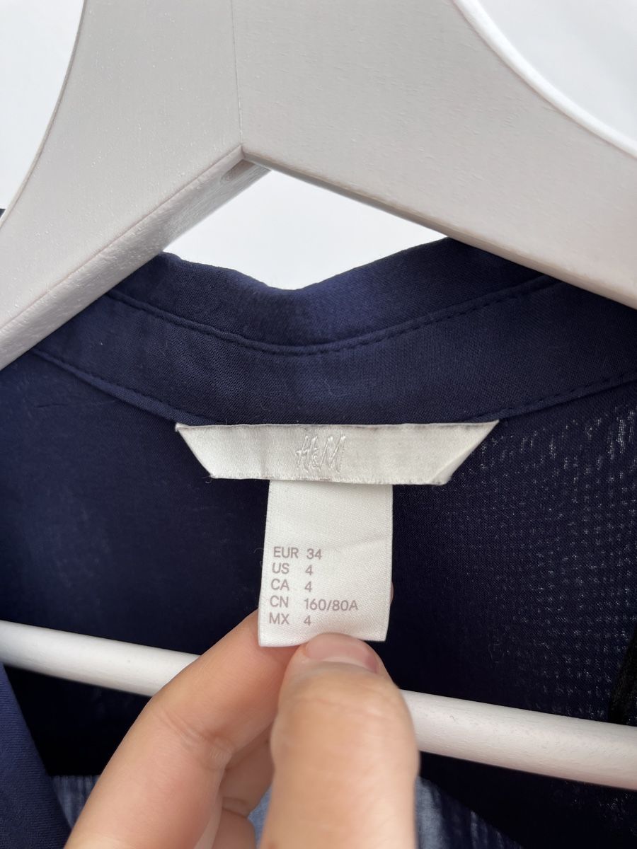 H&M Blusen: Bluse – Gebraucht aus Zürich von a.b.2025 2