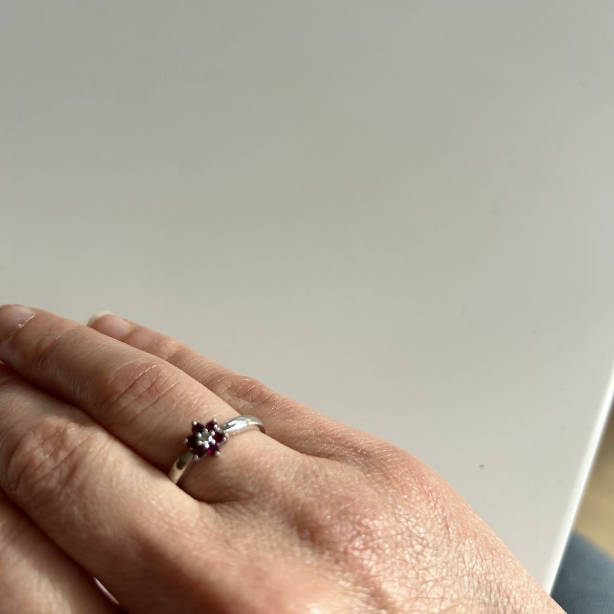 Bucherer Ringe: Bague Bucherer or blanc diamants et rubis taille 53 – Neu (gemäss Beschreibung) aus Lausanne von mmangiol 2