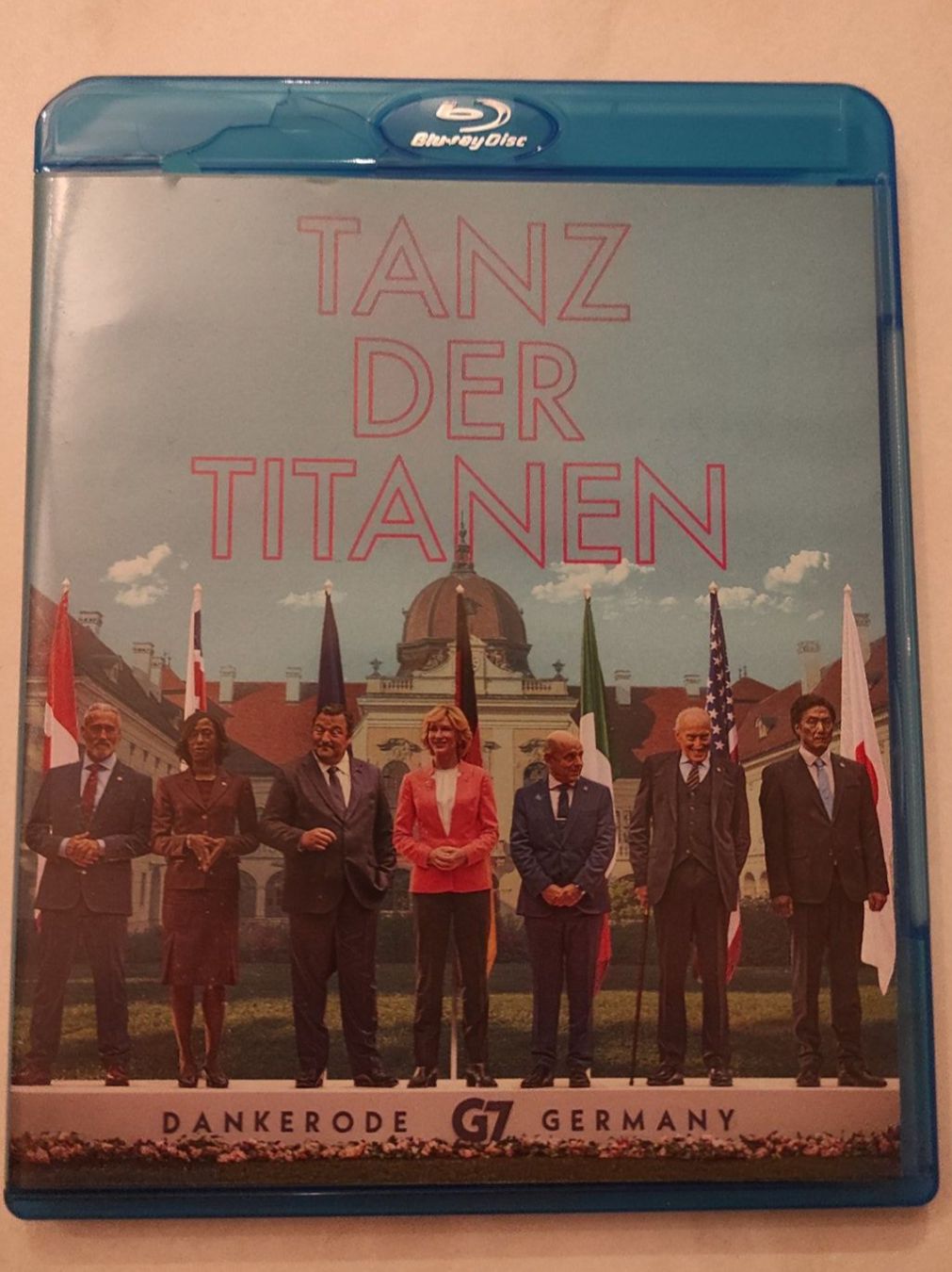 Tutti i DVDs: Tanz der Titanen – Usato da Winterthur venduto da Blacknero
