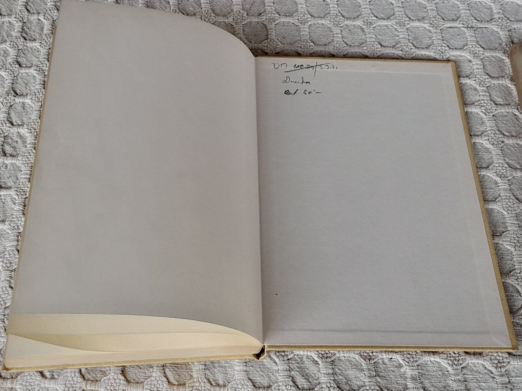 Libri: Buch Frans Masereel und Switbert Lobisser – Usato da Thun venduto da Treff.....e 4