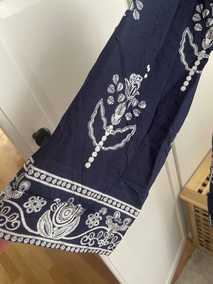 Vestiti: Maxi-Kleid in Dunkelblau und Weiss – Nuovo (secondo la descrizione) da Bern venduto da tillier6 3