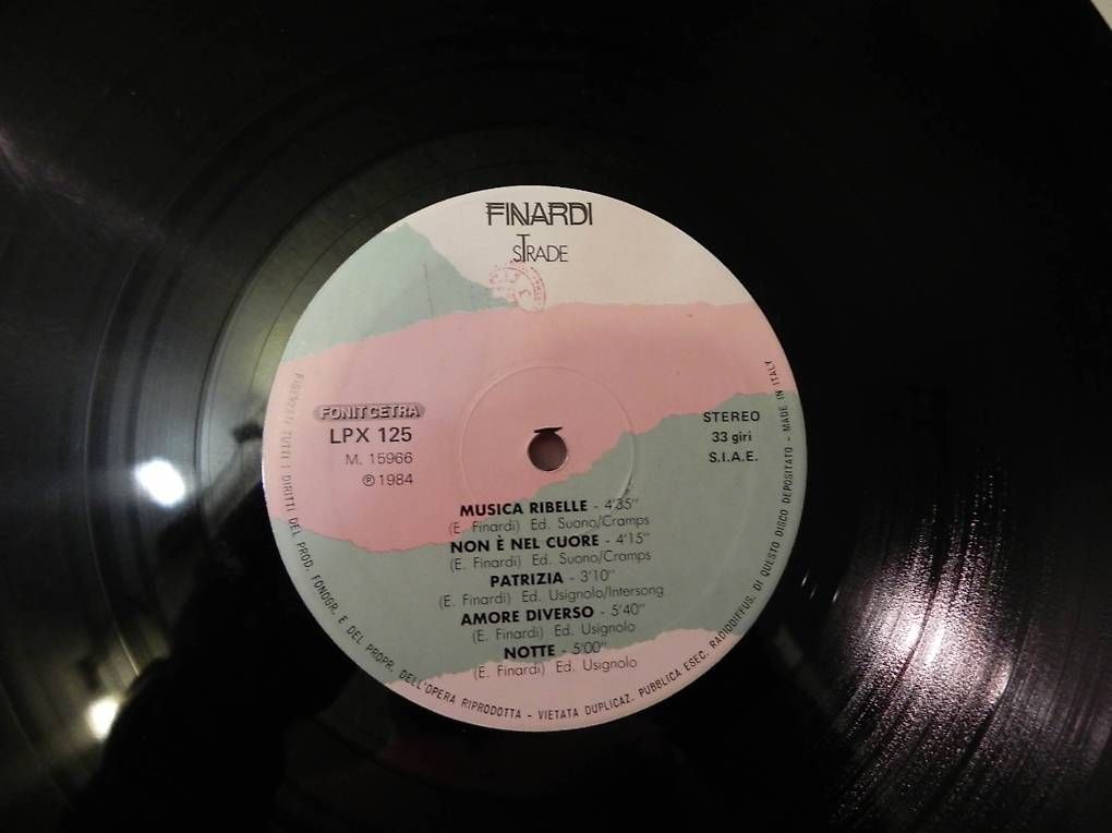 Dischi in vinile: Finardi - TTT Strade TTT - Lp – Usato da la Chaux-de-Fonds venduto da Lampe 2