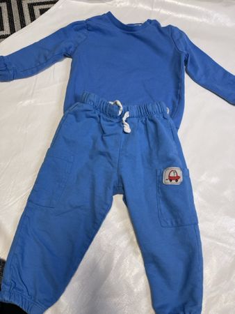 So cute! Kinder Jogginganzug, Grösse 86, Top Zustand
