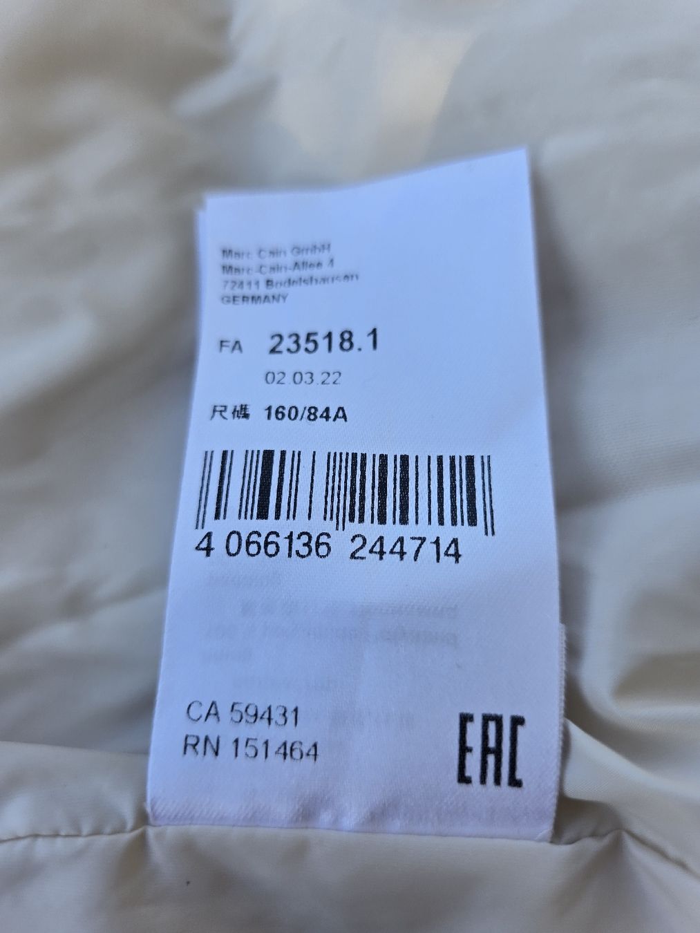 Marc Cain Gilets & Westen: Marccain Jillet mit Kapuze. Gr. 2 – Gebraucht aus Zürich von Olala_ 5