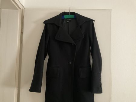 Langer Mantel von ZARA schwarz S/M schicken