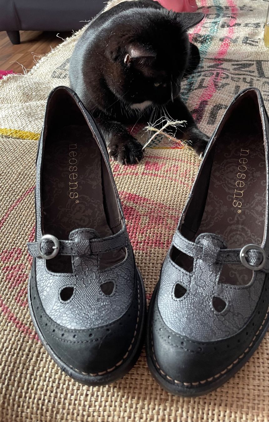 Neosens Scarpe da donna: Escarpins Neosens – Nuovo (secondo la descrizione) da Tavannes venduto da Janvier64 1