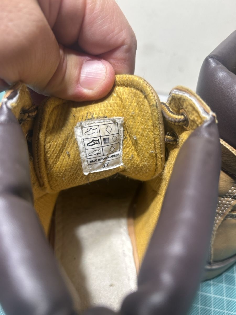 Herrenschuhe: Ein netter kleiner Stiefel nr. 37 – Gebraucht aus Gorduno von dm0320 2