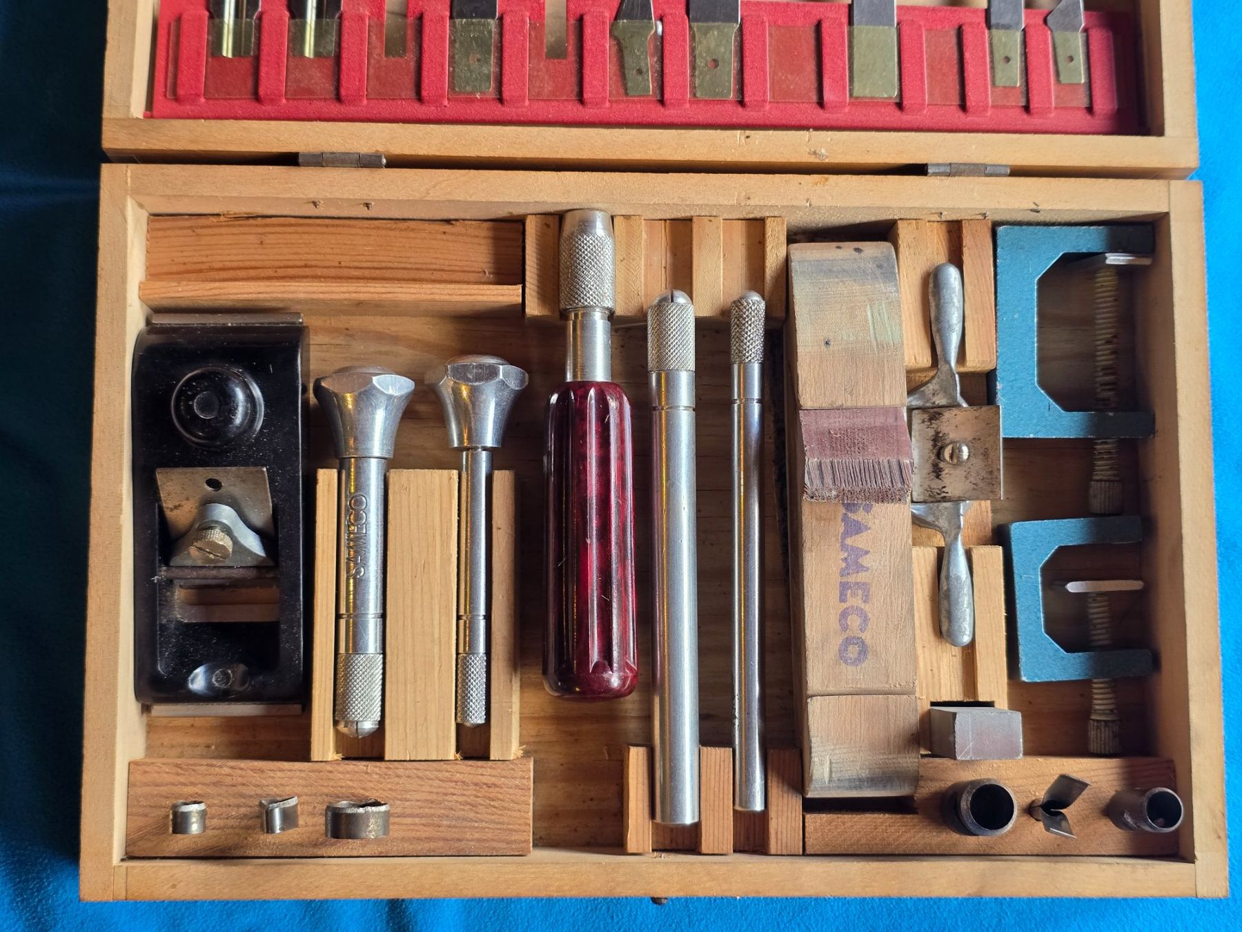 Tous les outils: Sameco Outil de Précision Ensemble Boîte État Usagé – D'occasion à versoix par moonkey02 2
