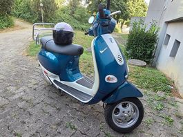 Vespa ET4 125 ccm 11 PS inkl. Helm und Gepäckträger