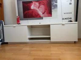 TV Möbel mit viel Stauraum