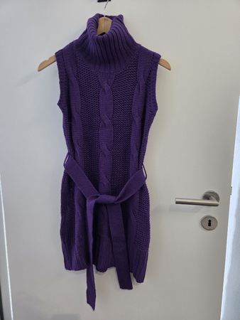 Violettes Strickkleid Gr. XS