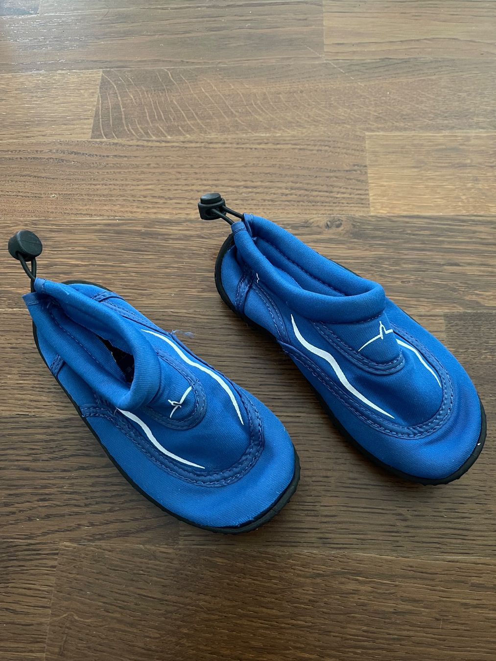Scarpe per ragazzi: Junge Schuhe Gr. 27 – Usato da Horgen venduto da delakowi 1