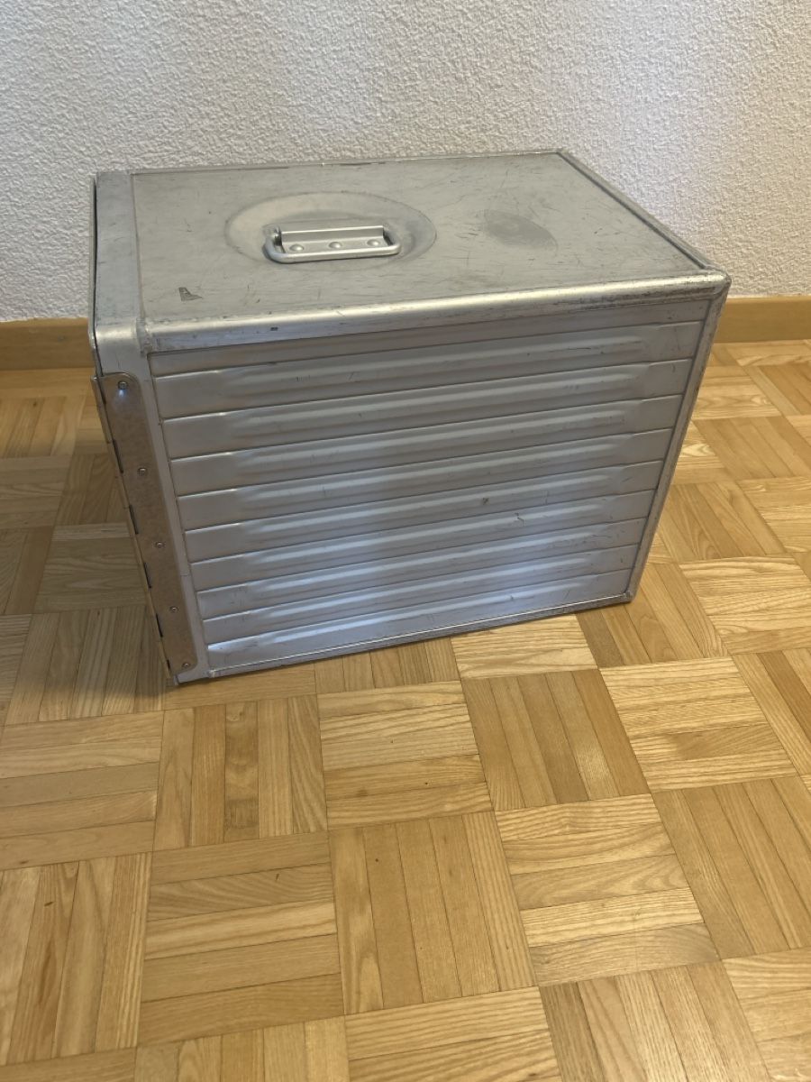 Valigie & Borse: Swissair  Flugzeug Galley Container – Usato da kloten venduto da Sgana 3
