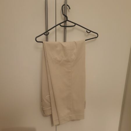 H&M Damen Hose beige Grösse 36 in gutem Zustand