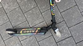 Aero Scooter Trotti mit LED Rädern