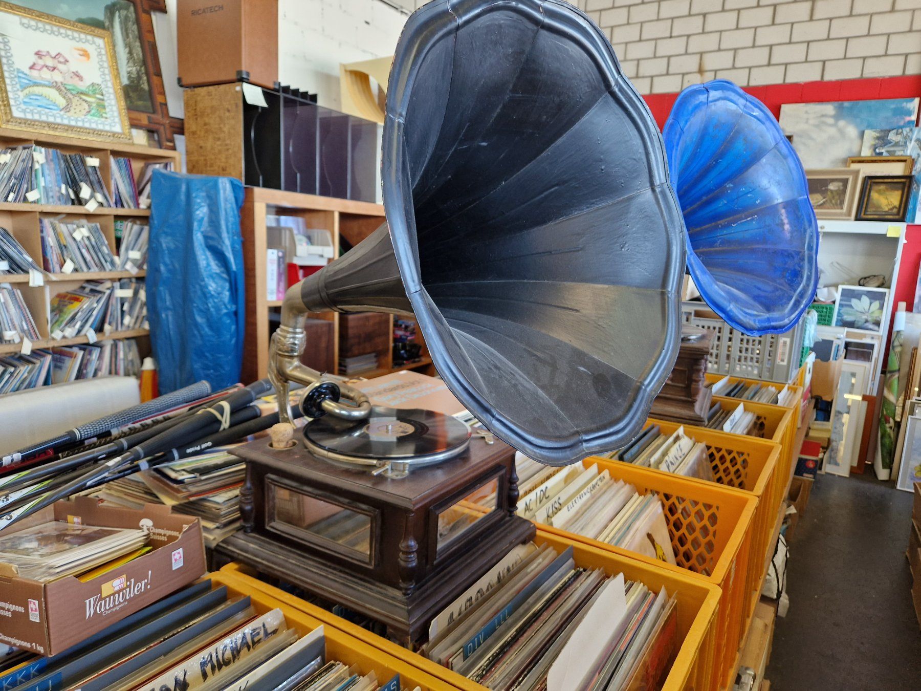 Giradischi: Trichter Grammophone  mit Kurbel – Usato da Wädenswil venduto da tome70 3