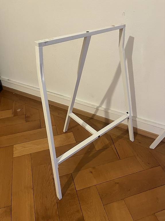 Ikea Autres meubles de bureau: Tréteaux IKEA – D'occasion à Lausanne par Tim0thee99 1