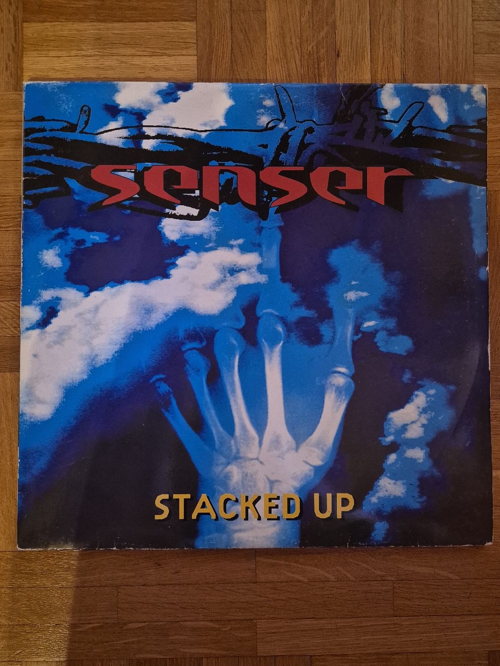 Dischi in vinile: Vinyl Senser - Stacked up – Usato da Aarau venduto da Soundgarden