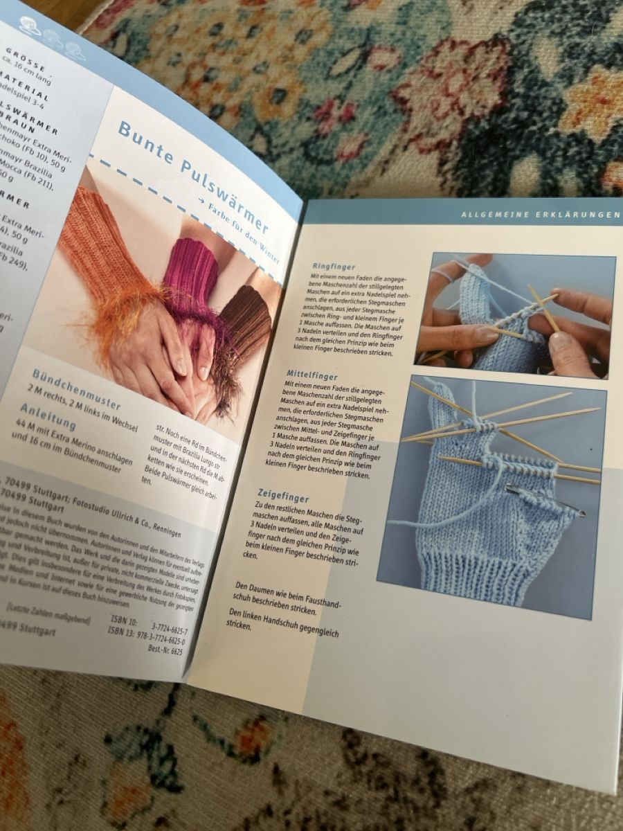 Libri: 2 Strickbücher TOPP Handschuhe und Perlenstricken set – Nuovo (secondo la descrizione) da Wil SG venduto da mia2016 2