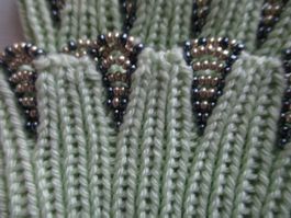 Pulswärmer mit " Perlen "