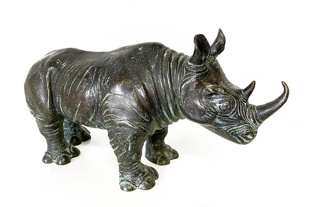 Sculture & Statue: Bronzefigur, kleines Nashorn – Usato da Ballwil venduto da ClassicGallery