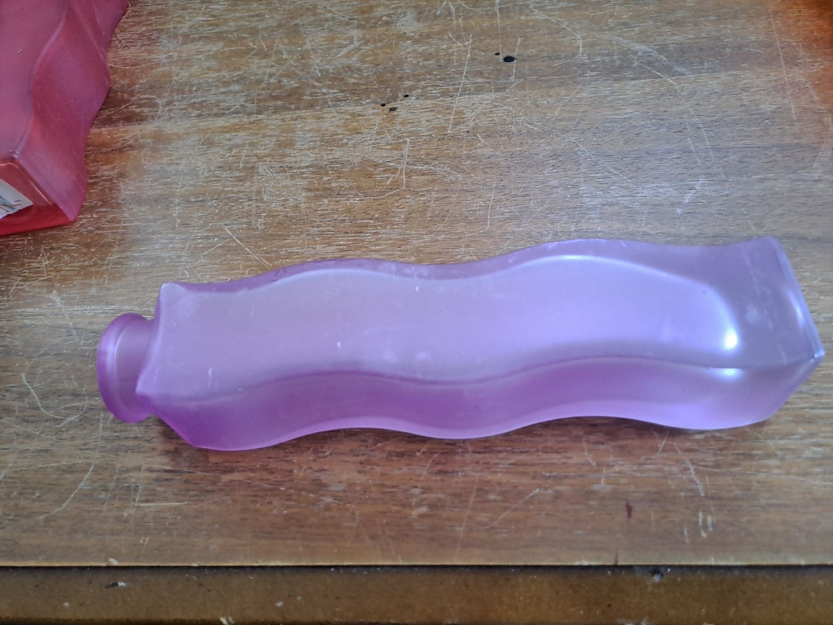 Bicchieri: Parfumflakon Rosa Matt Glas 21 cm hoch – Usato da Zürich venduto da Schoebi19 2