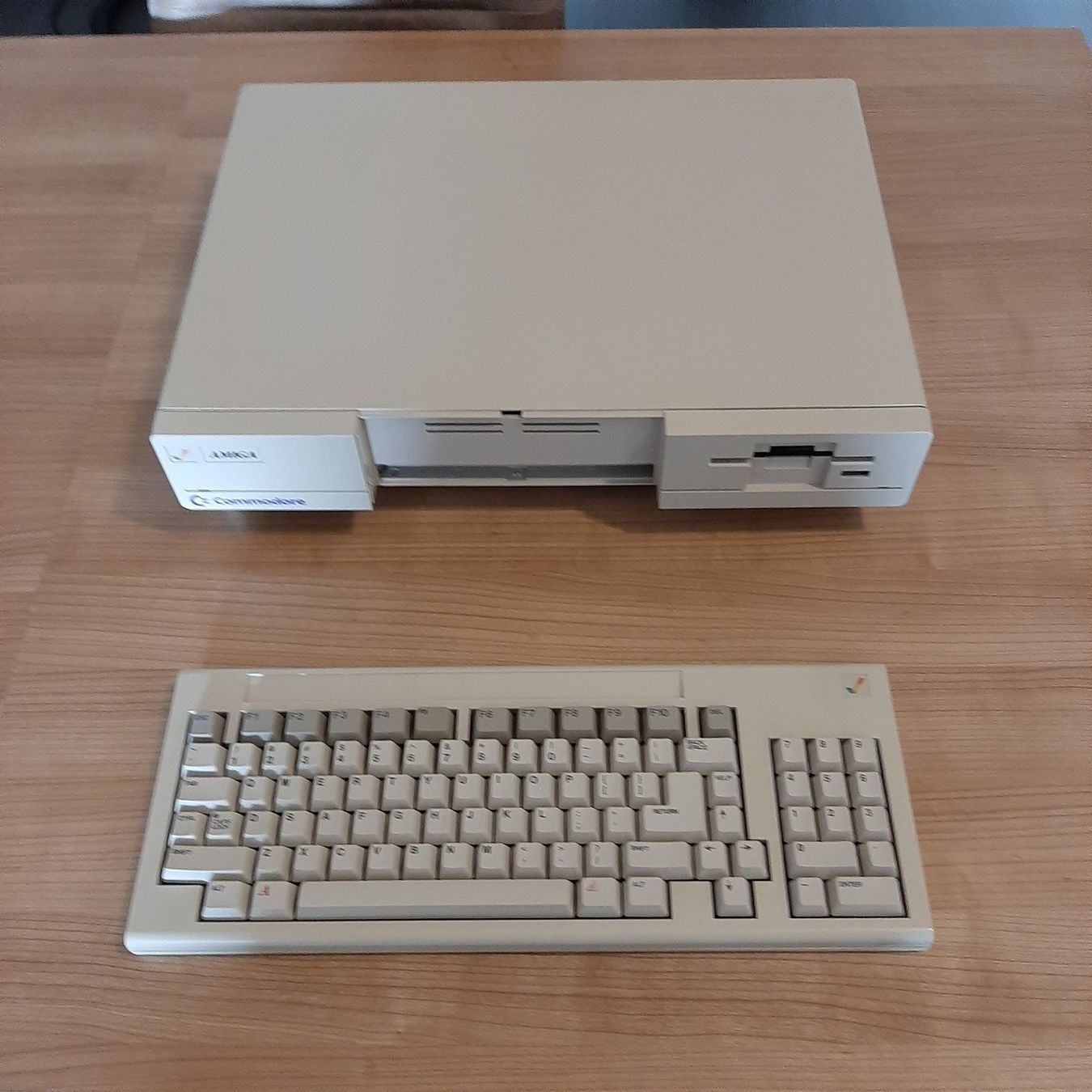 Commodore PC: My Beauty Amiga 1000/2000... – Usato da Beringen venduto da Beringen75 2