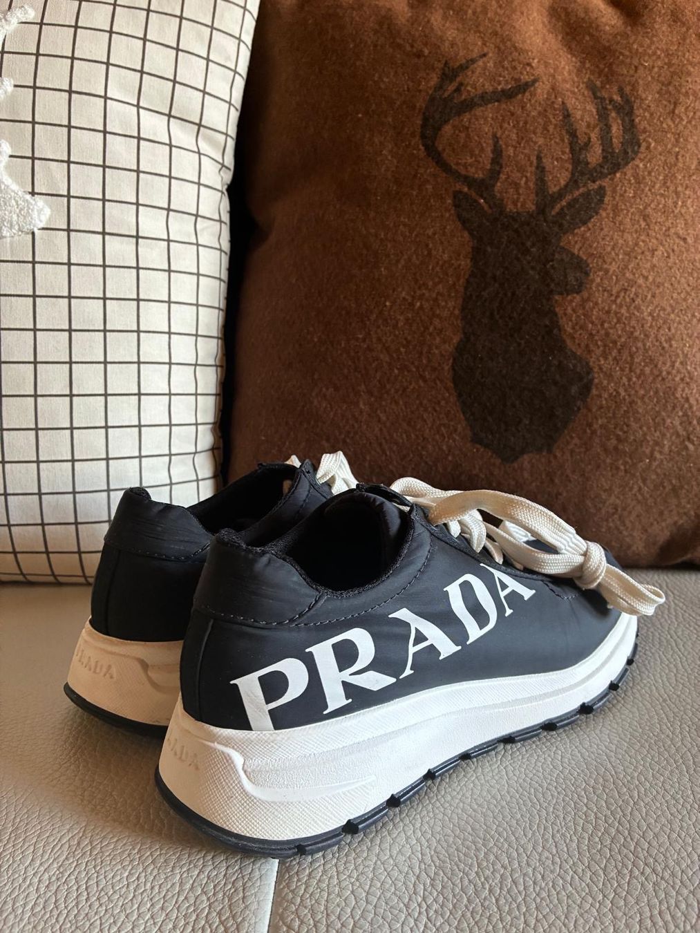 Prada Scarpe da donna: PRADA – Usato da Rümlang venduto da har_z6qv 5