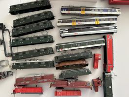 Locomotives HO pièces détachées 